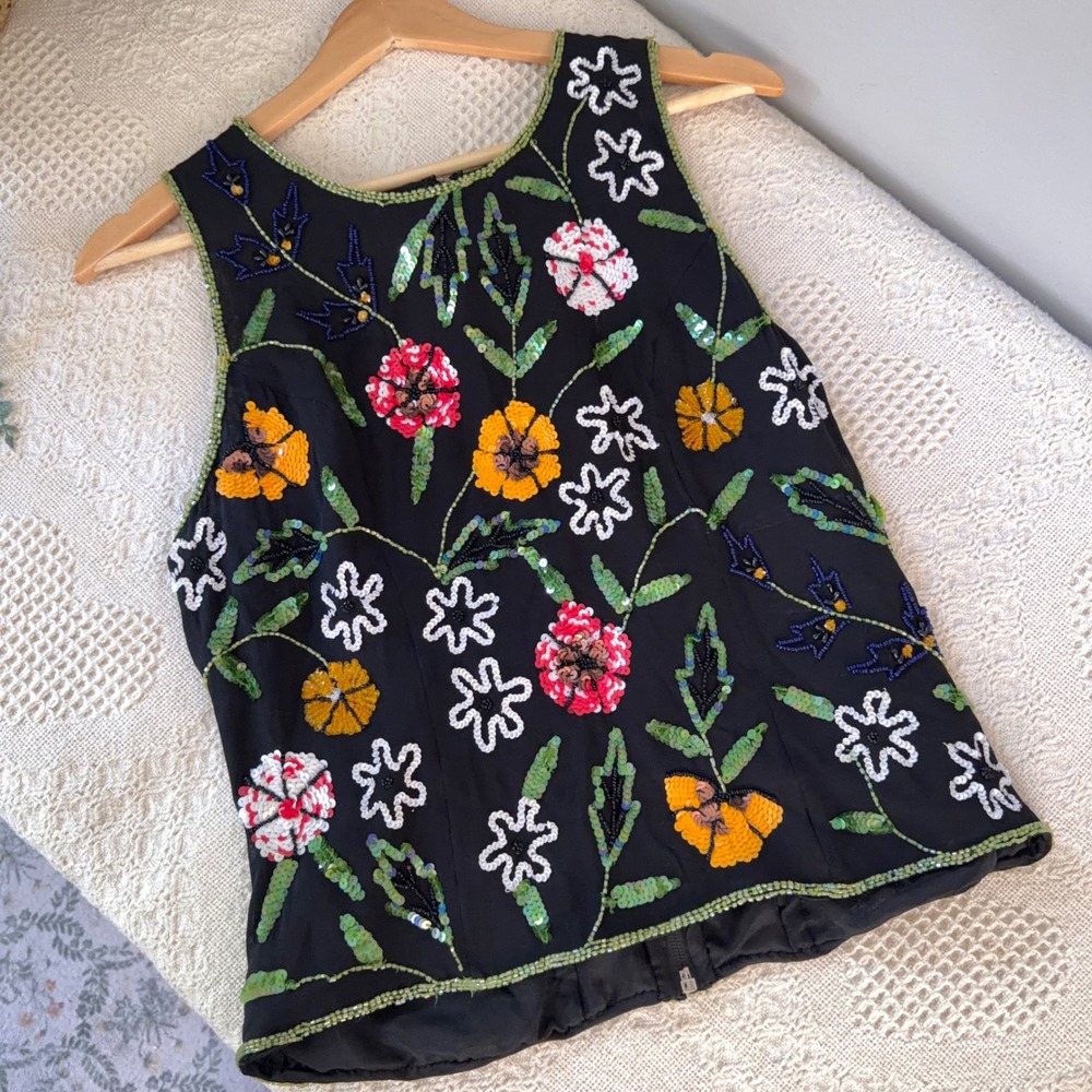 Paradise NY Vtg Vest Top 100% Silk Beaded Floral Sequin Black 90s Whimsigoth - Picture 5 of 8